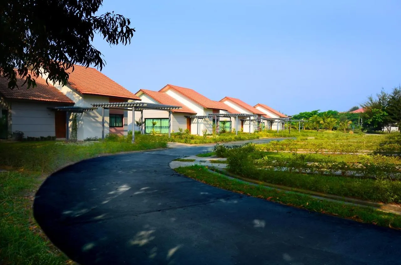 Pinlon Village Hotels & Resort Rangoon